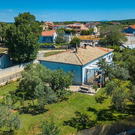 Holiday House Chill Out Loborika Marcana Exterior photo